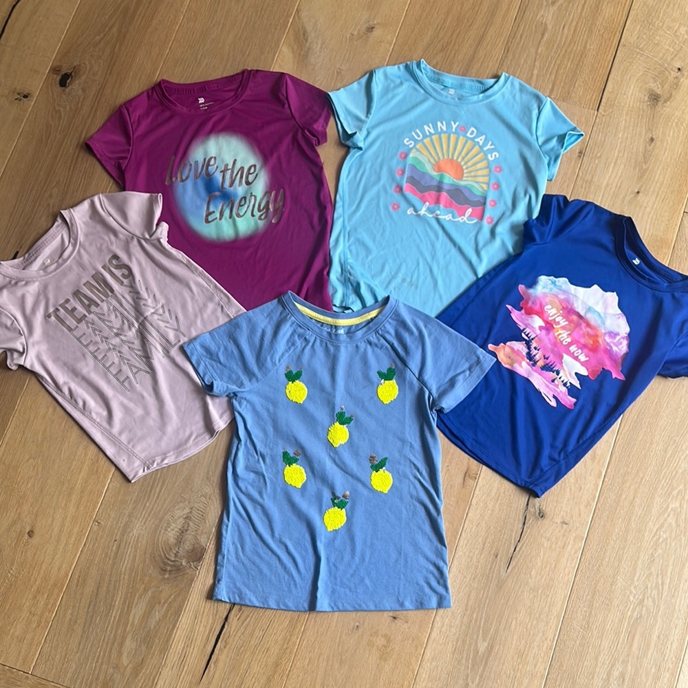 Lot Girls size 6-8 Graphic T-Shirts - Assorted Colors